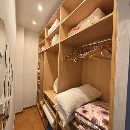 Acogedor Piso En Barcelona Lägenhet Exteriör bild
